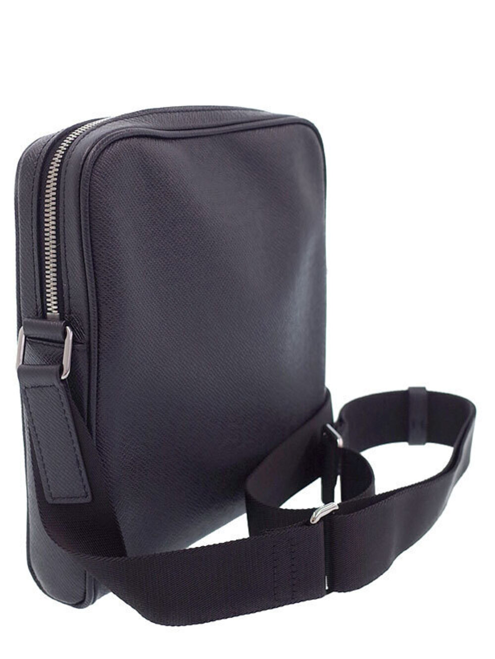 Louis Vuitton Messenger Bag Shoulder Taiga Black
